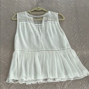 Alice + Olivia White Sleeveless Peplum Blouse